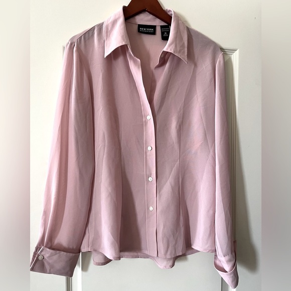 New York & Company Pale Pink Polyester Blouse women’s size medium - Picture 1 of 12